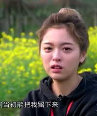 ���Լ���֮����С���Ӱ����߱�����