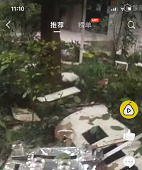 重庆男子为警示物业从7楼扔家具