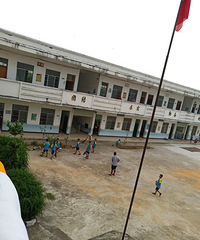 ���Ǵ�ר����������ɽ��֧�̣�ѧУֻ��9����ʦ������û�пյ�