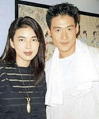 杨子姗因为洁癖焦虑到哭被骂“有病”,贵圈有洁癖的明星还有很多