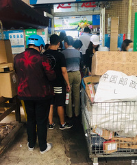 99大促后菜鸟驿站好多人,和双11差不多