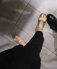 �����Ҵ���ë�£�ͬ�´��Ķ������Ь���ҡ���Ц����