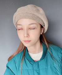 原来无神的肿泡眼,现在明亮有神,妆容风格都百变了