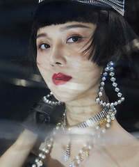 你赚钱养家,我负责美貌如花,全职妈妈的婚纱照也可以又美又飒