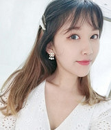 93年162CM的妹子征婚,自己在开店
