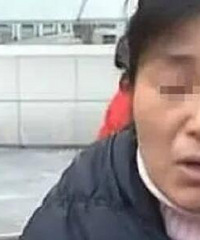 妻子摆摊六年供丈夫考研后被抛弃