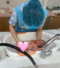 月子中心坐月子好充实,从早到晚安排得满满的,一点也不无聊