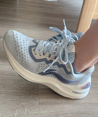 ���� ��ᰡ�ϵ���˶�Ь��̫���ˣ�