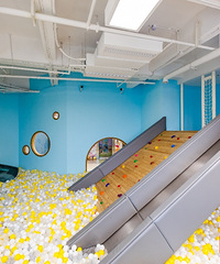 ���׶���ѧ���뵽ÿһ��ռ䣬������������԰��������