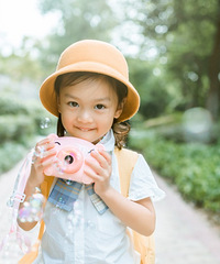 3岁7个月才读幼儿园,第一天请了摄影师跟拍,记录下珍贵画面