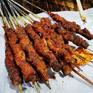 大坨坨羊肉的烤肉串