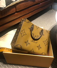 装电脑上班的又美丽的包包,除了onthego还有第二选择吗?