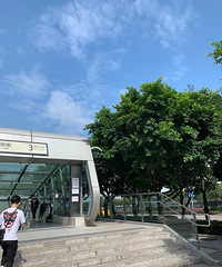 相比热得要命的夏天和冷得要死的冬天,重庆各地的秋色更让我着迷