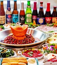 这年头只花1块钱居然也能吃一顿火锅!豪爽的老板还要赠送饮料