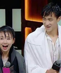 放弃继承杨丽萍衣钵,混夜场,老少恋,小彩旗的堕落太可惜