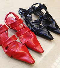 �����ҽ��곣���Ĵ��Ŀ�Ь�ӣ���ɫ�ܷḻ����Ļ��Ǽ�ͷ��