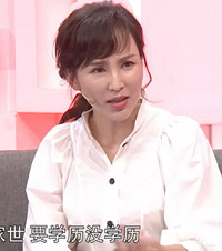 41岁拼三胎,闯鬼门关生下小儿子,简直就是现实版《娘道》