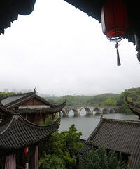重庆的秋天当然要到园博园,亲手做的金黄银杏和果子最应景不过了