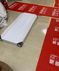 ��װů��Ƭ��ֻ����һ����װ���ˣ������������ܵ�