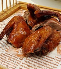 价格贵≠味道好,这家餐厅人均200,吃完我感觉不如吃路边小面