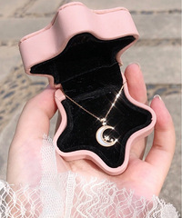 ���ܴ������ˣ��ǹ����������������ˣ���Ů���ɰ���