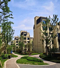 刚刚卖了建面77平的小三室,当天就定了个4层别墅
