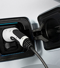 Ϊ��޶��˾��ë��ͬ�°Ѽ���2���綯������������λ�����