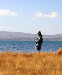 ԼຣߣȻһó̿ɫĵط