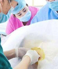 我是麻醉医生,我发现仍有很多人不接受无痛分娩,觉得生娃就该痛