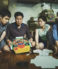 我在房产中介卖了4年的房子,见过太多人签合同前都是崩溃大哭