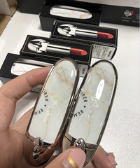 不用等李佳琦直播,丝芙兰娇兰买口红送壳子了!选择面比直播更广
