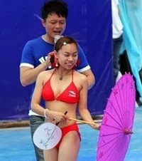 ˭ûбɽ̨޹㶼ϹǵĽĿ