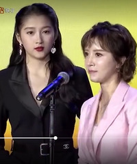 杨幂、姚晨、马天宇、杨紫等出席北电校庆,周冬雨又拿奖了