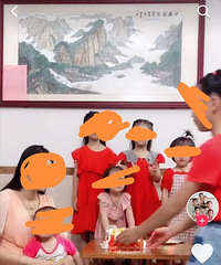 某音里面这家人在生了5个女儿后,终于追到了儿子