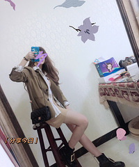 分享最近的穿搭,还有我觉得很不错的妆面