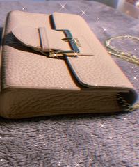 入手芙拉粉嫩的Furla,秋冬粉色也可以