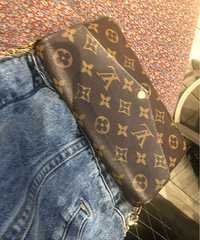 �ҵ�LV����һ�ó��������ǵĻ������������