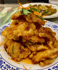 大坪这家东北菜勾住了我的魂,锅包肉不仅味道地道分量还很旺实