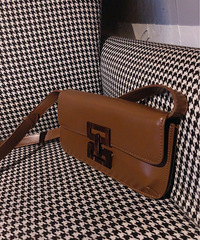 ����200��С�ڰ�����ֵ��Ȼ�������и���