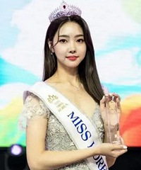韩国小姐冠军出炉,和王思聪前女友撞医生,才22岁就老了...