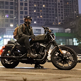 堵车太严重逼我骑摩托