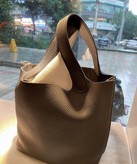 逛了4家奢侈品二手店,3000元买LV?还能买到绝版包?