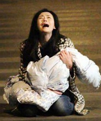 9岁女儿意外去世,老公半夜发100+条微信骂我,我崩溃了……