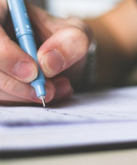 四年级开始为小升初准备,只在校外上数学,英语今年自学初中内容