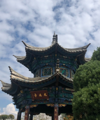 5天2000块的云南亲子游,挑小众景点,住在禅院别有一番感觉