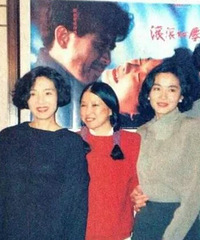 说到三毛,我想到那个文笔很好的女子,没想到还有通灵之谜的八卦