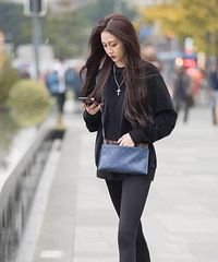 ���촩ȹ�ӵ��´�ʲô���ۣ������������Ǻ�ɫ��׿㣿