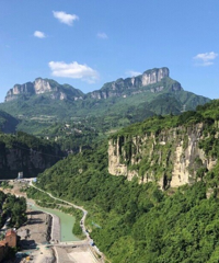体验刺激的南川飞拉达,视角不要太爽,解压必备,还能钓鱼和烧烤