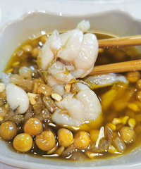 这家美蛙鱼竟然叫“彭于晏”,裹满花椒的鱼虽麻却停不下来