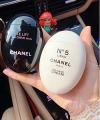 ���ζ�����˪��ɫVS��ɫ�Ա�